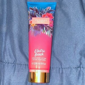 Victoria Secret Lotion Electric Beach🏝